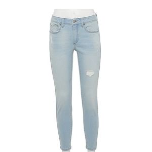 High rise curvy jeans